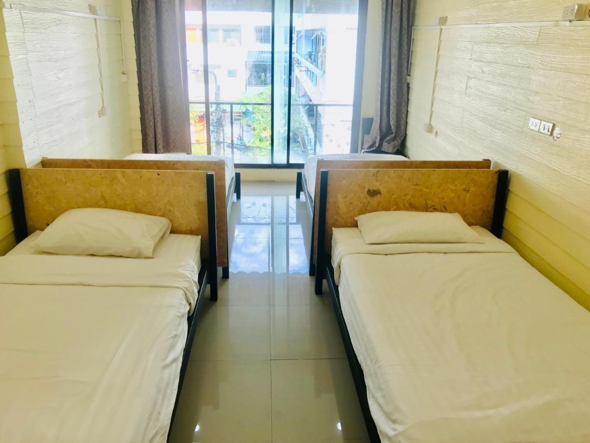 Babo House Bangkok Hotell Exteriör bild