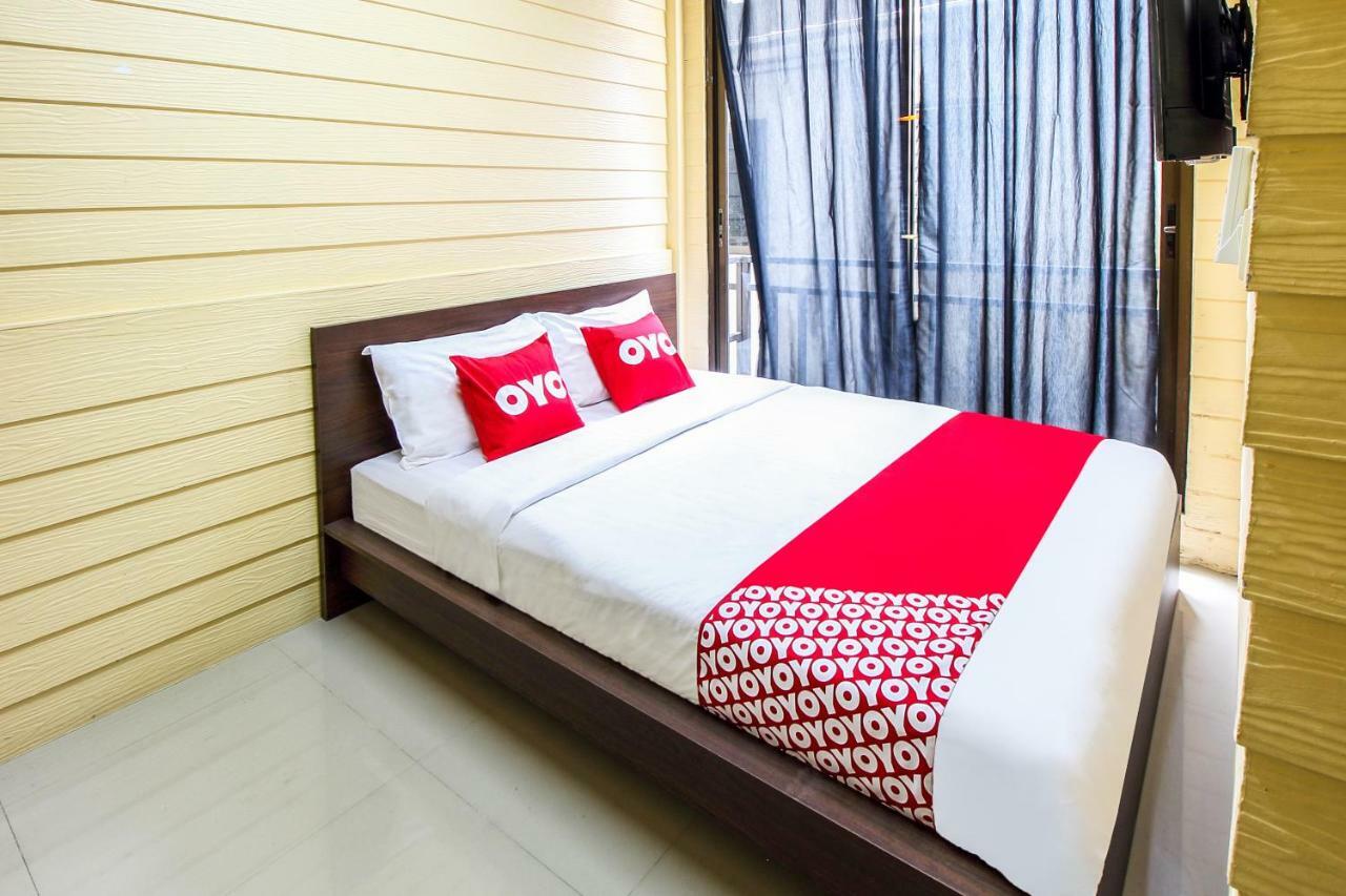 Babo House Bangkok Hotell Exteriör bild