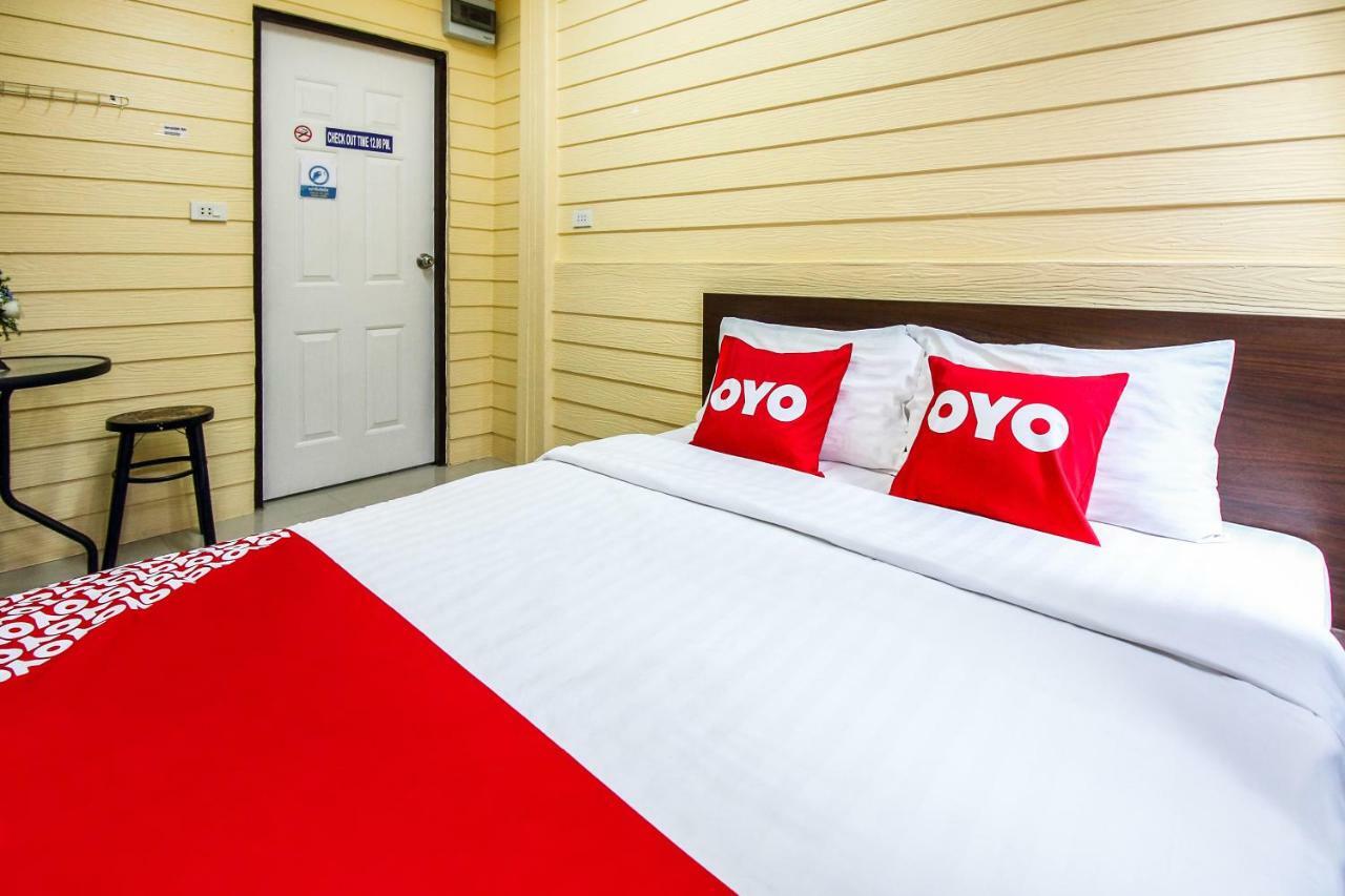 Babo House Bangkok Hotell Exteriör bild
